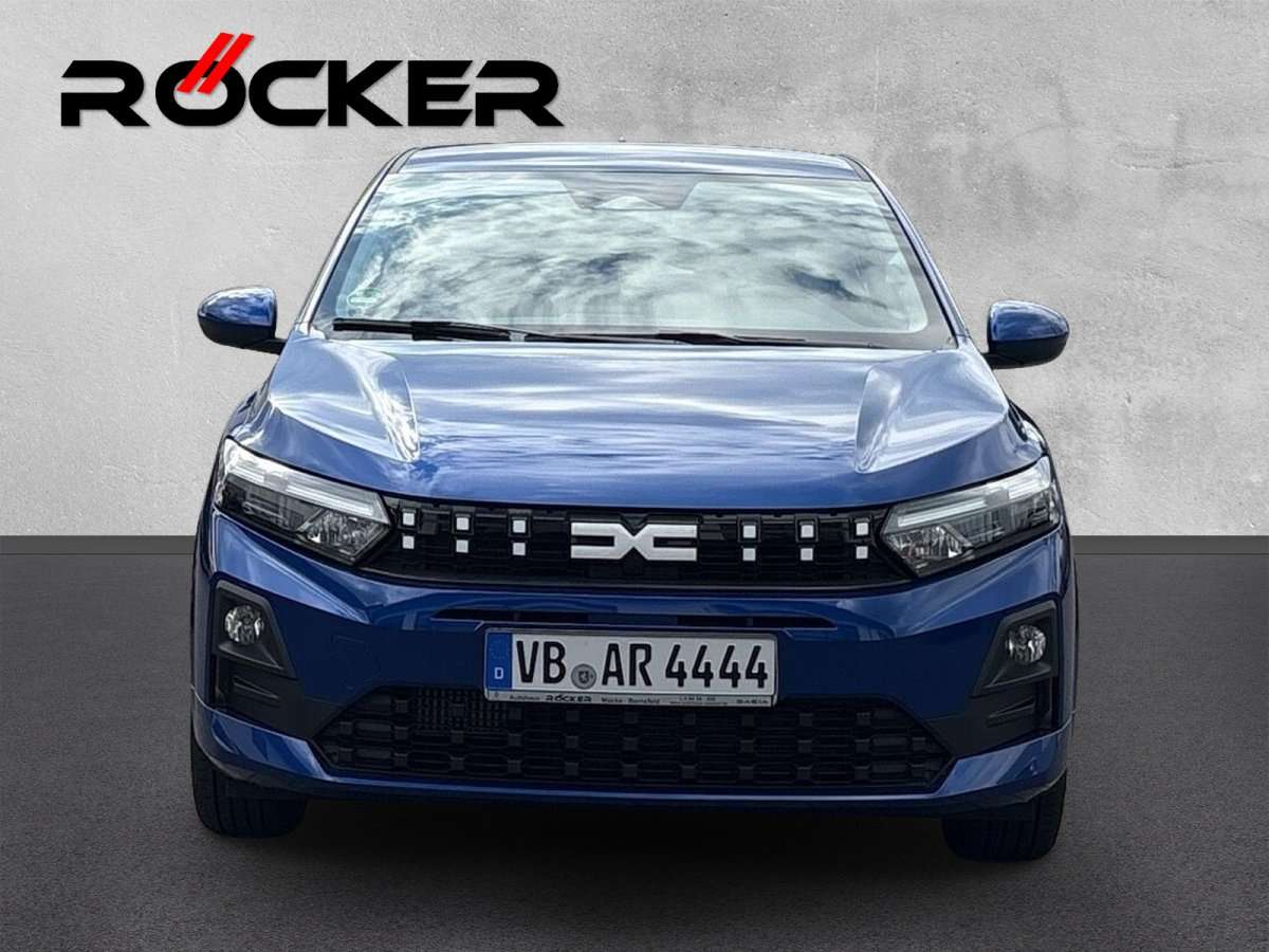 Fahrzeugbild eines Dacia Sandero