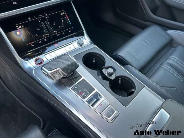 Fahrzeugbild eines Audi S6