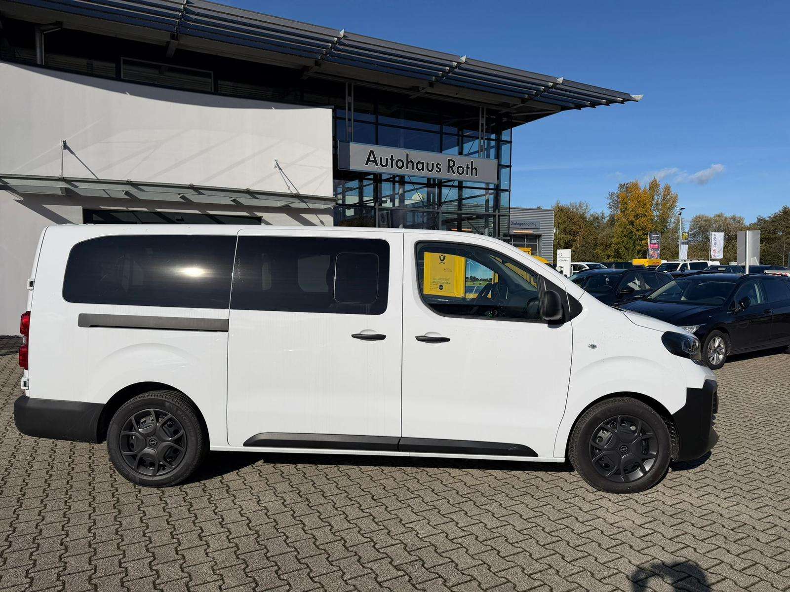 Fahrzeugbild eines Opel Vivaro