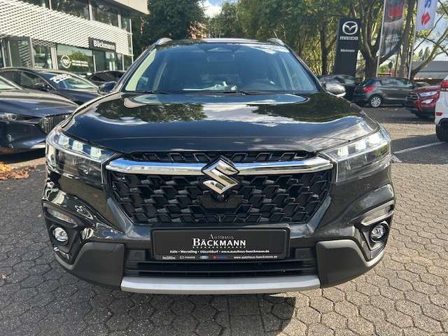 Fahrzeugbild eines Suzuki S-Cross