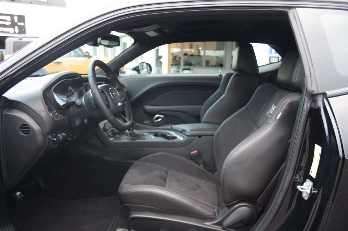 Fahrzeugbild eines Dodge Challenger