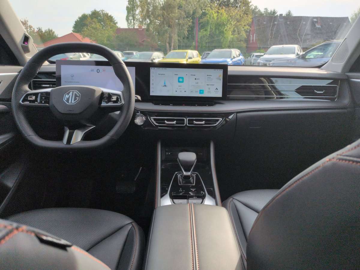 Fahrzeugbild eines MG HS