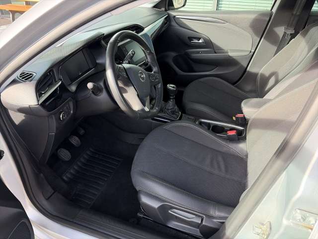 Fahrzeugbild eines Opel Corsa