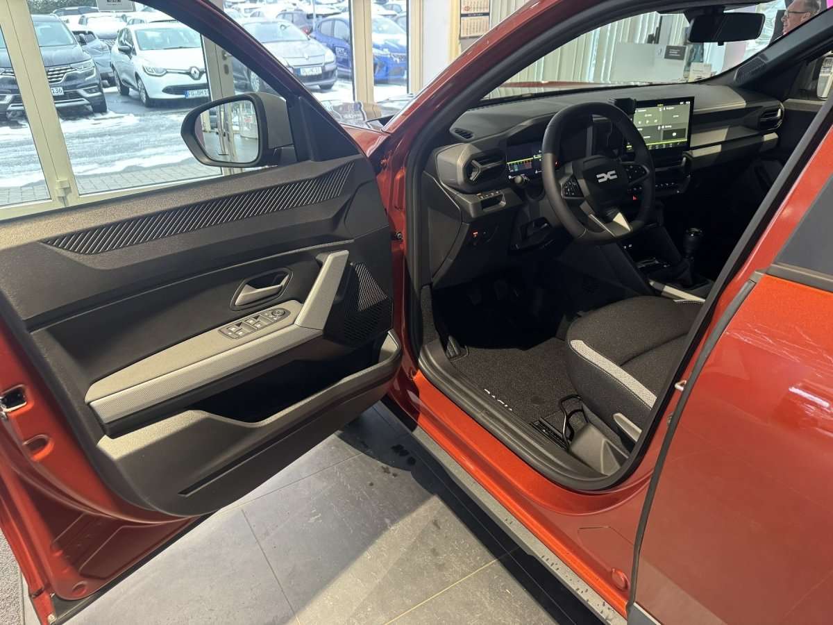 Fahrzeugbild eines Dacia Duster