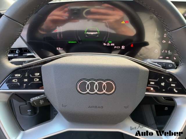 Fahrzeugbild eines Audi A6 e-tron