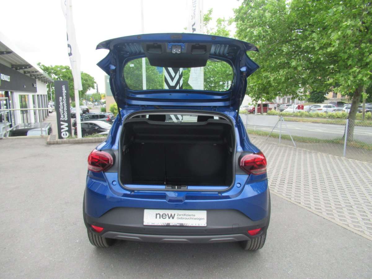 Fahrzeugbild eines Dacia Sandero