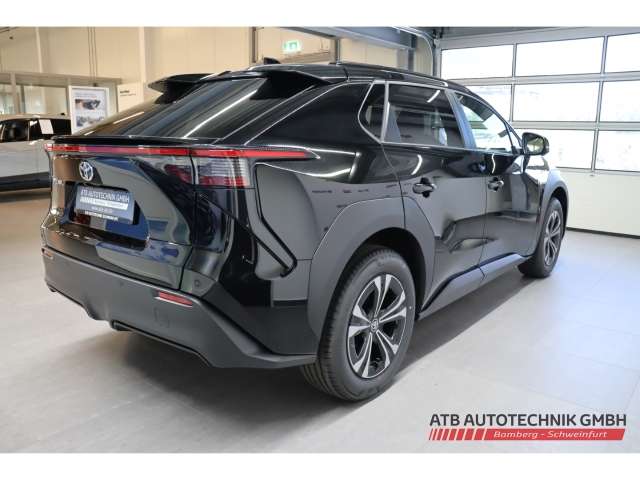 Fahrzeugbild eines Toyota bZ4X