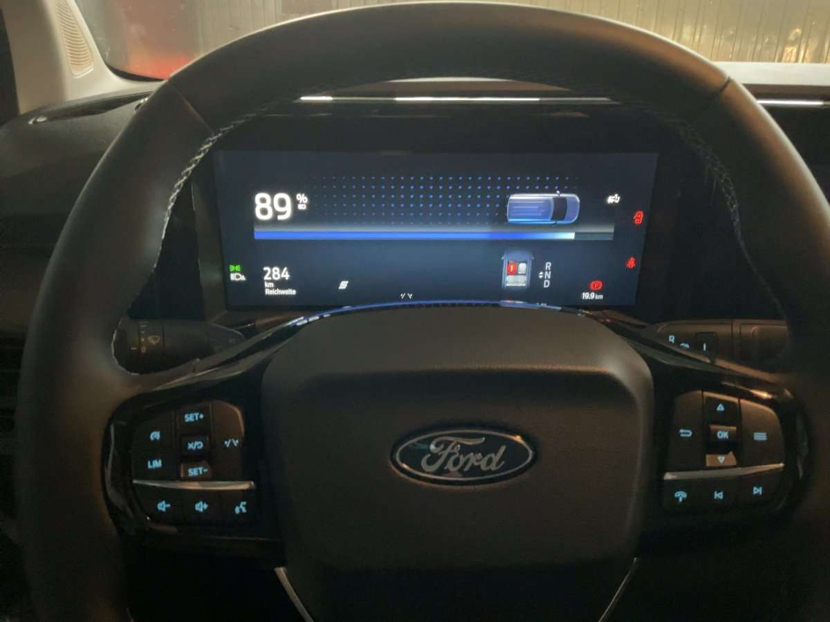 Fahrzeugbild eines Ford Transit Courier