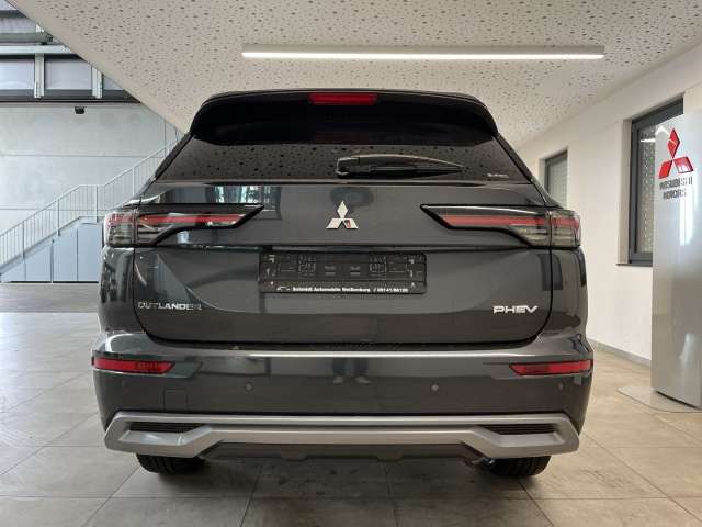 Fahrzeugbild eines Mitsubishi Outlander