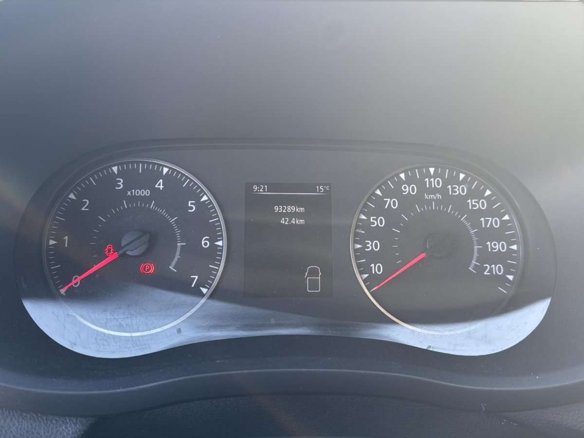 Fahrzeugbild eines Renault Master