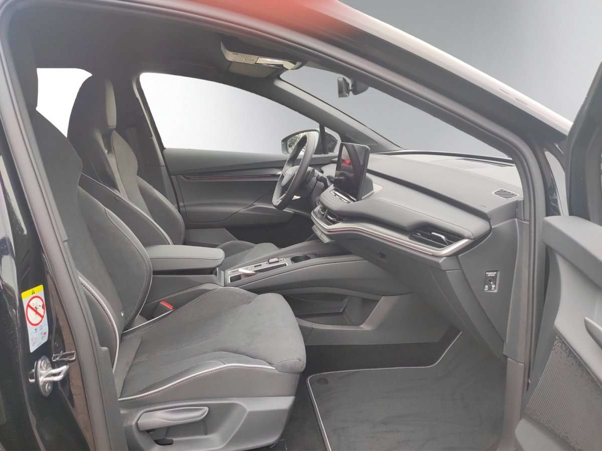 Fahrzeugbild eines Skoda ELROQ