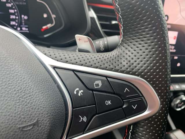 Fahrzeugbild eines Renault Arkana