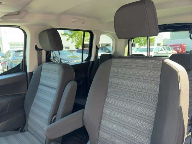 Fahrzeugbild eines Opel Combo Life
