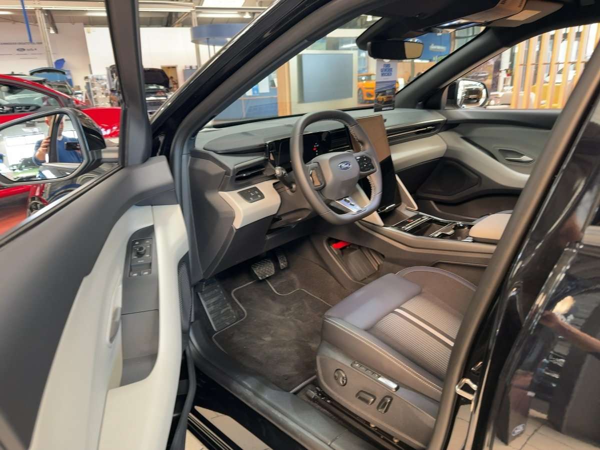 Fahrzeugbild eines Ford Capri