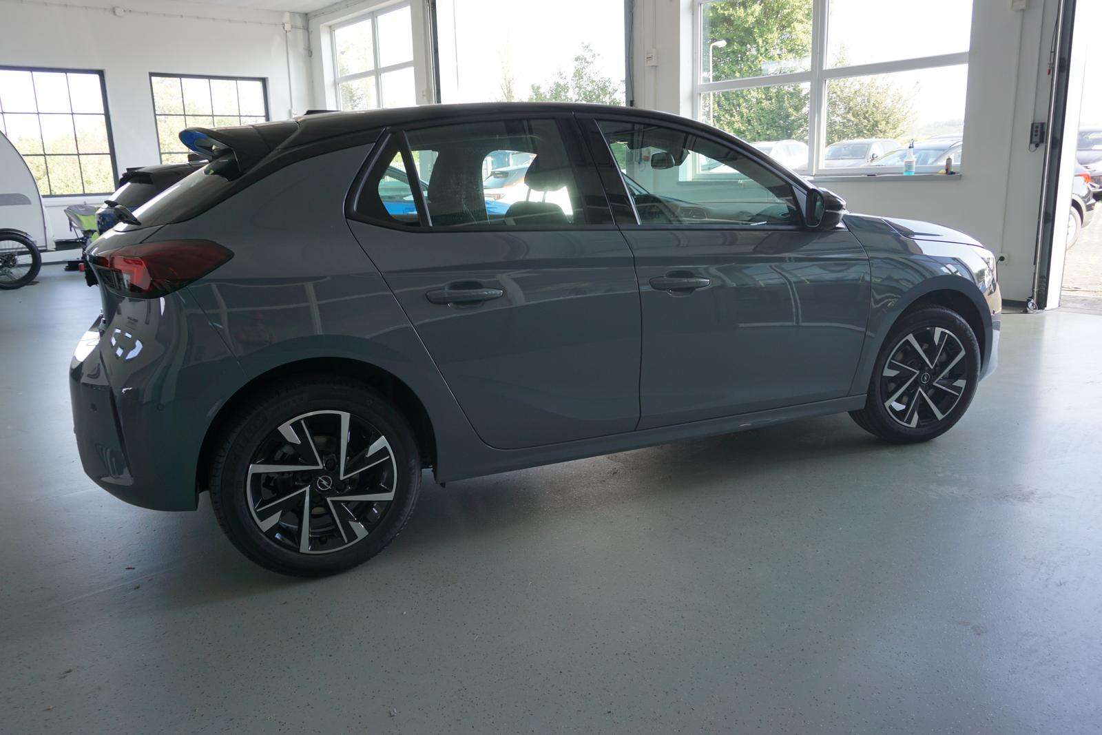 Fahrzeugbild eines Opel Corsa