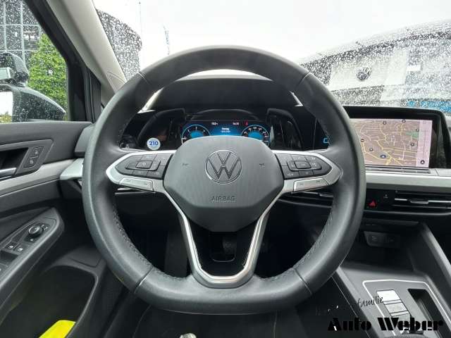 Fahrzeugbild eines Volkswagen Golf