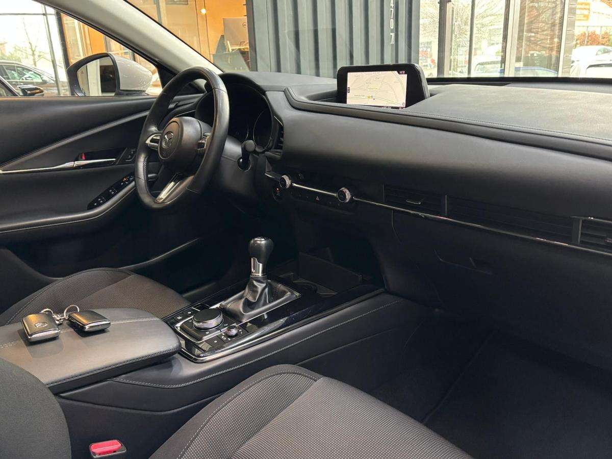 Fahrzeugbild eines Mazda CX-30