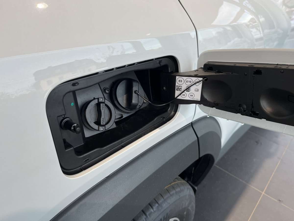 Fahrzeugbild eines Dacia Bigster