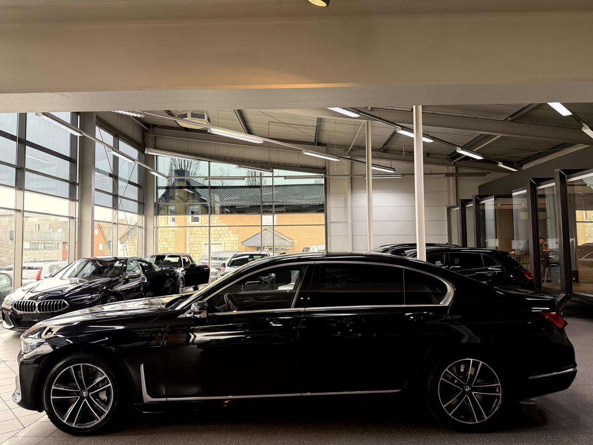 Fahrzeugbild eines BMW 7er-Reihe