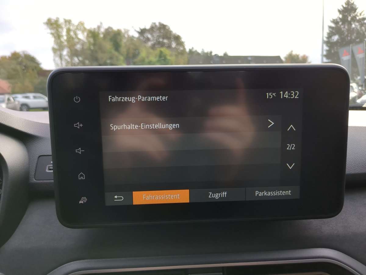 Fahrzeugbild eines Dacia Sandero