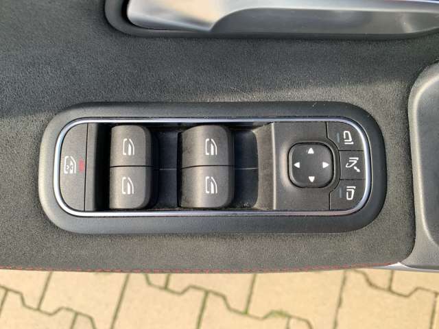 Fahrzeugbild eines Mercedes-Benz CLA