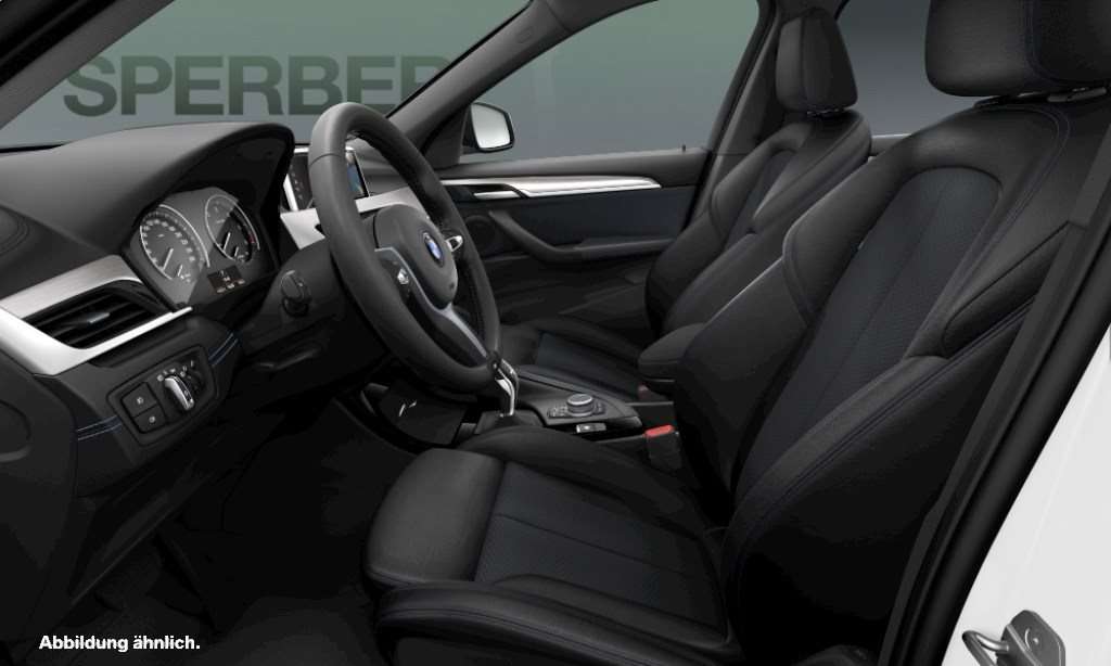 Fahrzeugbild eines BMW X1