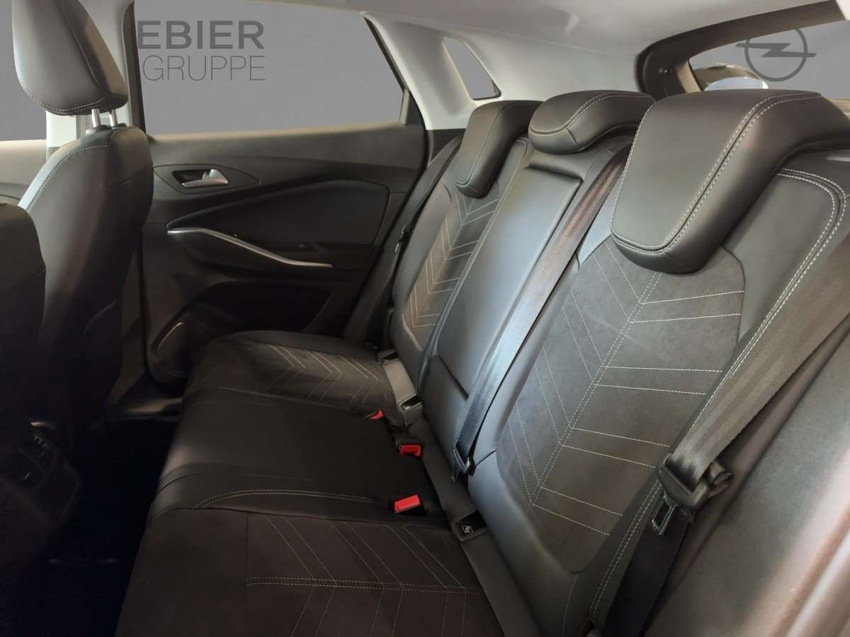 Fahrzeugbild eines Opel Grandland X