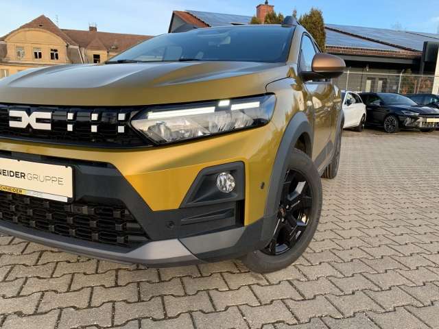 Fahrzeugbild eines Dacia Sandero