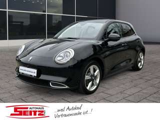 Schräge Frontansicht auf einen GWM Ora 03 , freigestellt