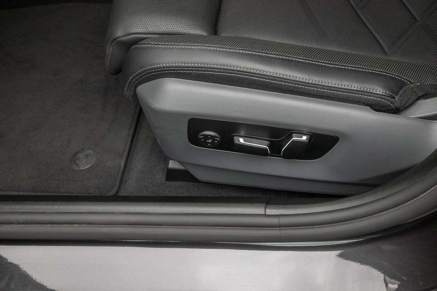 Fahrzeugbild eines BMW i5