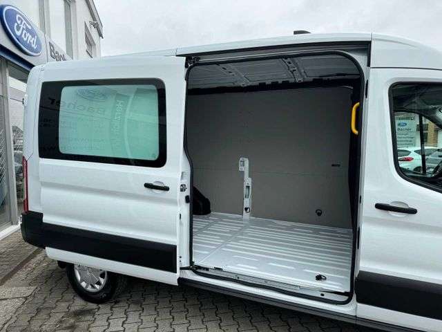 Fahrzeugbild eines Ford Transit