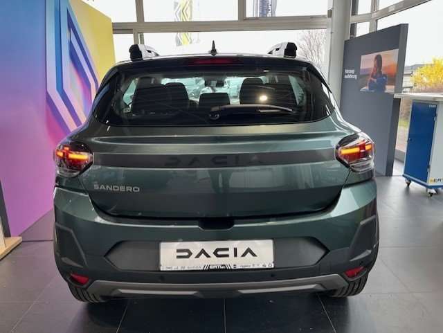 Fahrzeugbild eines Dacia Sandero