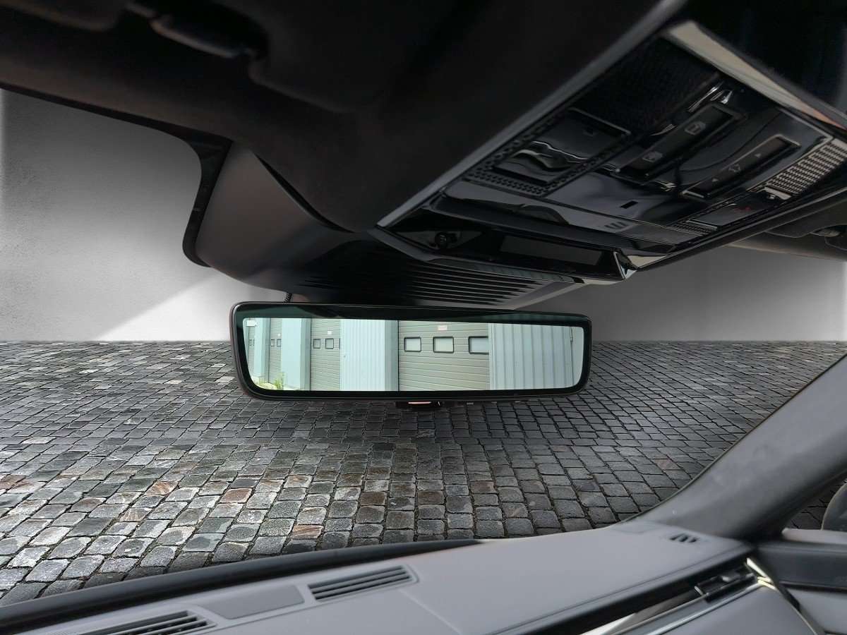 Fahrzeugbild eines Land Rover Range Rover Sport