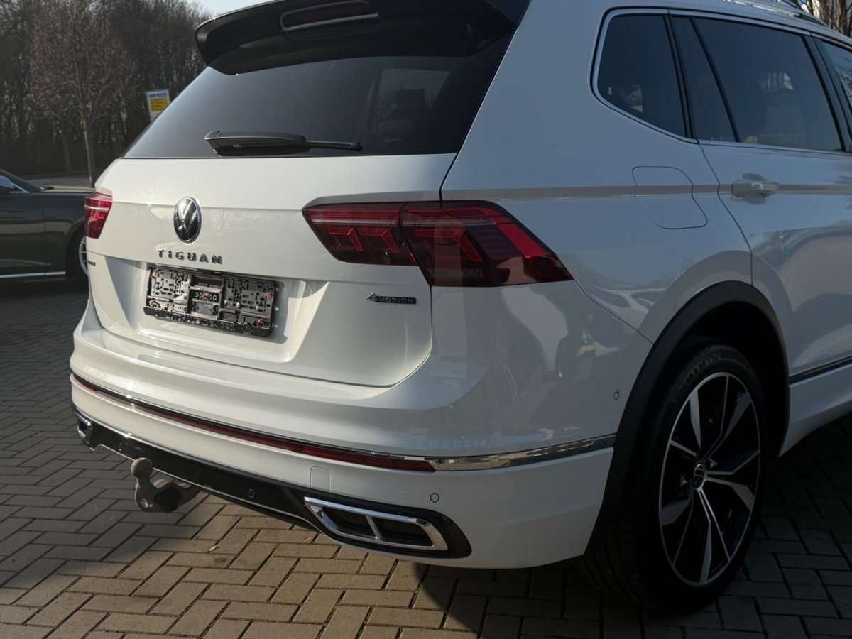 Fahrzeugbild eines Volkswagen Tiguan Allspace