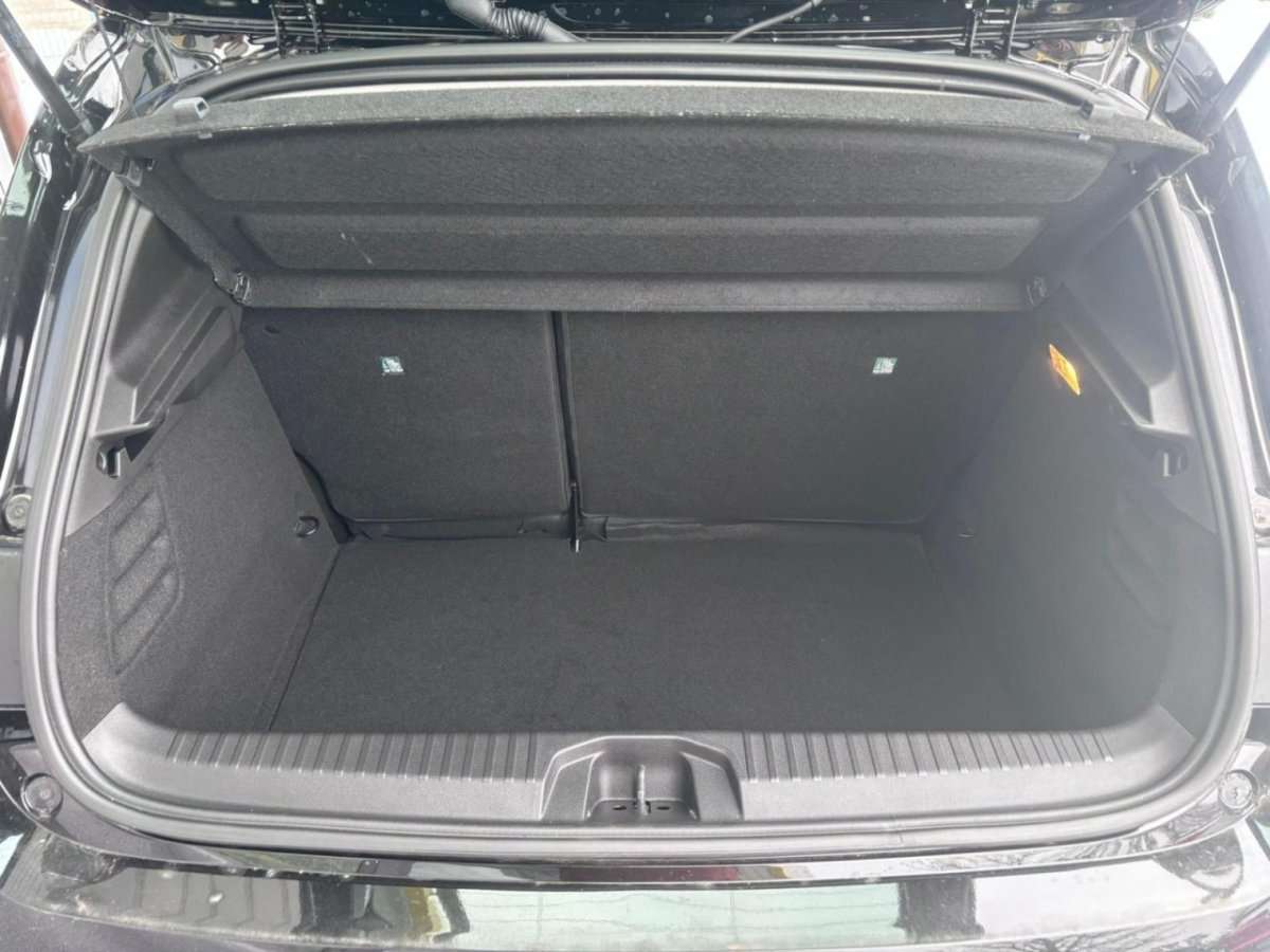 Fahrzeugbild eines Renault Clio