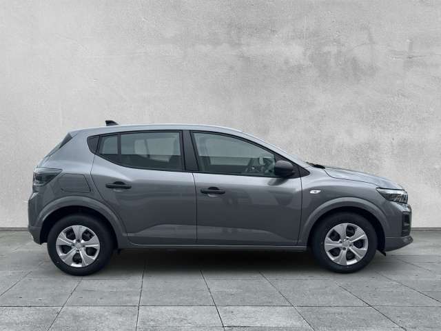 Fahrzeugbild eines Dacia Sandero