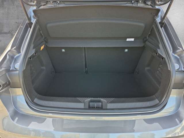 Fahrzeugbild eines Renault Clio