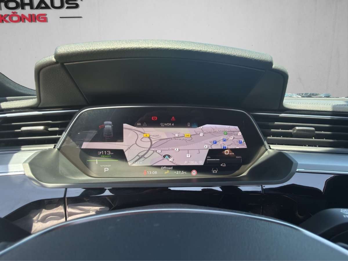 Fahrzeugbild eines Audi e-tron