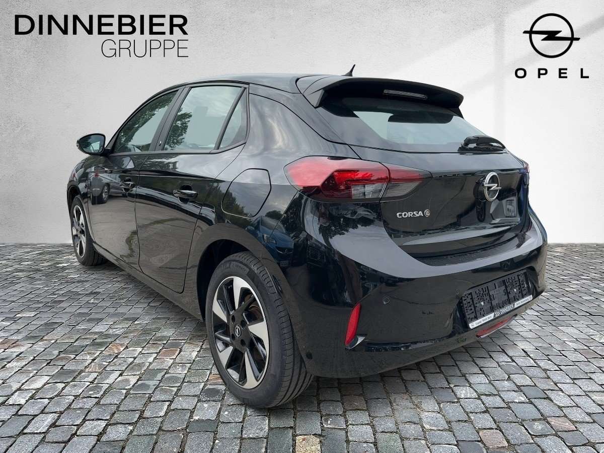 Fahrzeugbild eines Opel Corsa