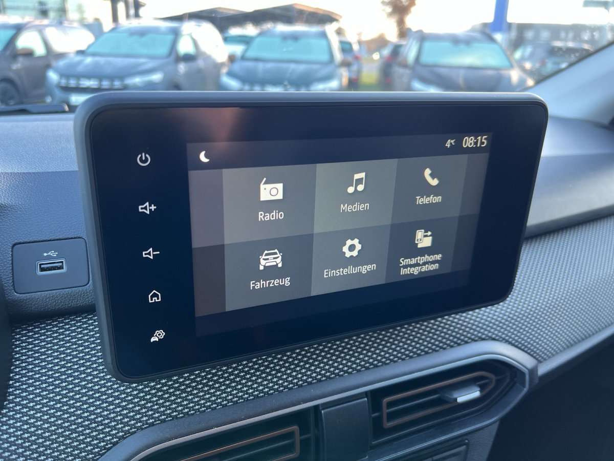 Fahrzeugbild eines Dacia Sandero