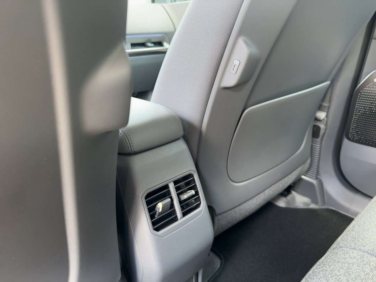 Fahrzeugbild eines Kia EV2