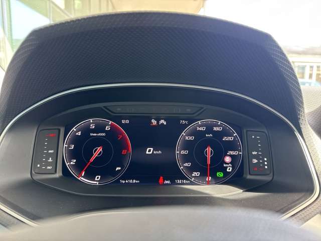 Fahrzeugbild eines SEAT Ibiza