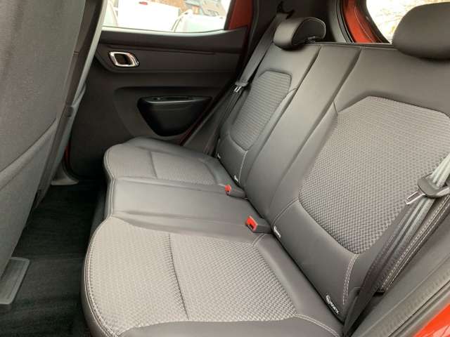 Fahrzeugbild eines Dacia Spring