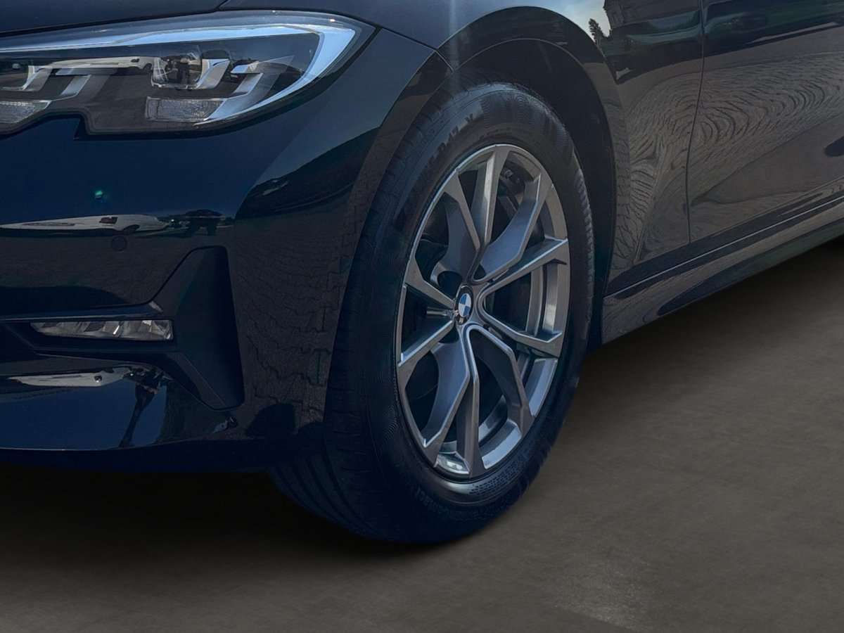 Fahrzeugbild eines BMW 3er-Reihe