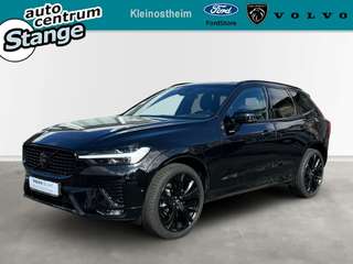 Schräge Frontansicht auf einen Volvo XC60 , freigestellt