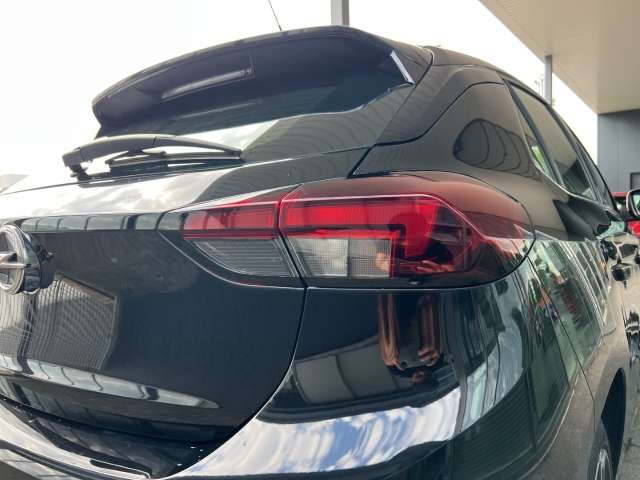 Fahrzeugbild eines Opel Corsa