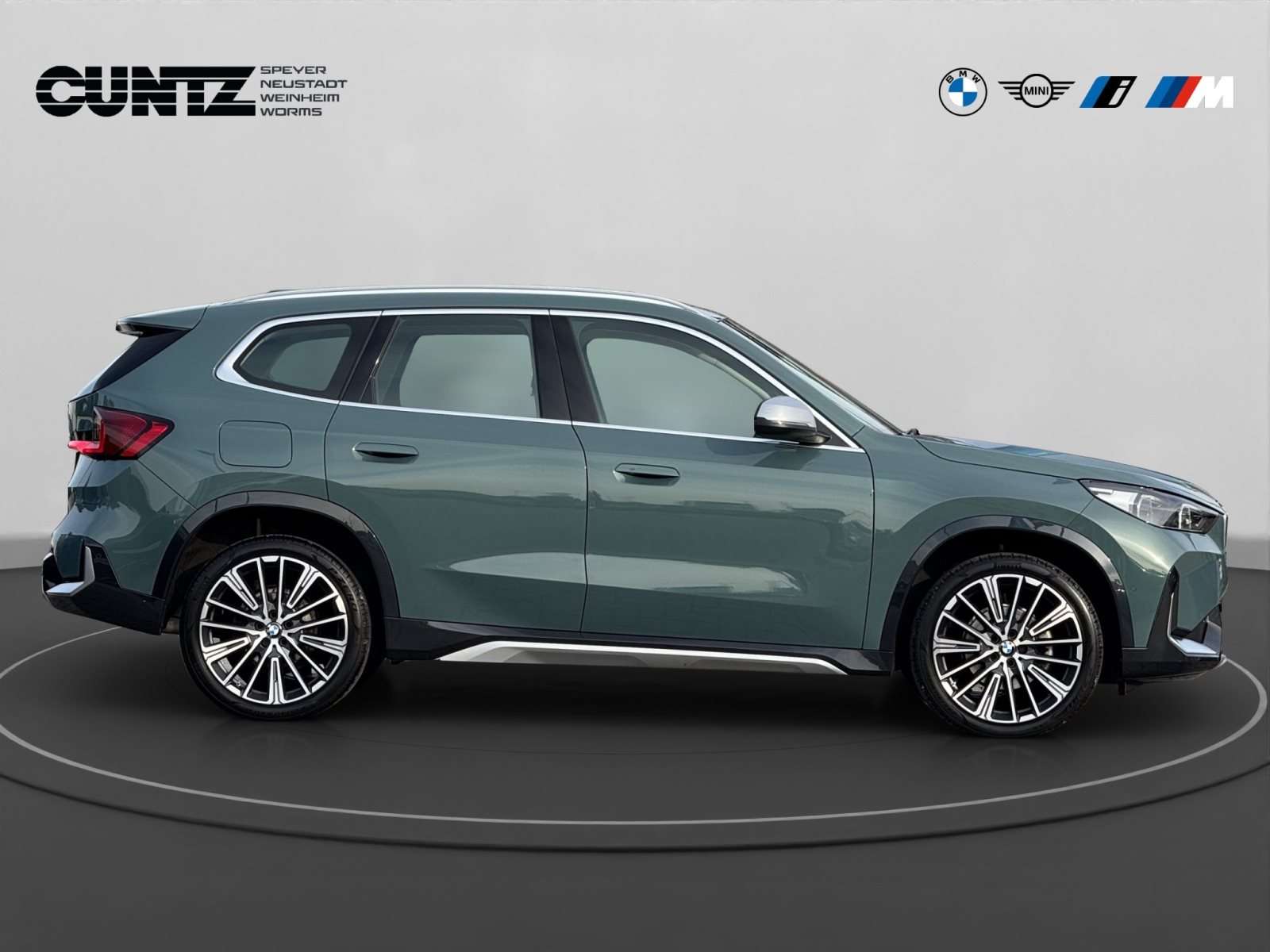 Fahrzeugbild eines BMW X1