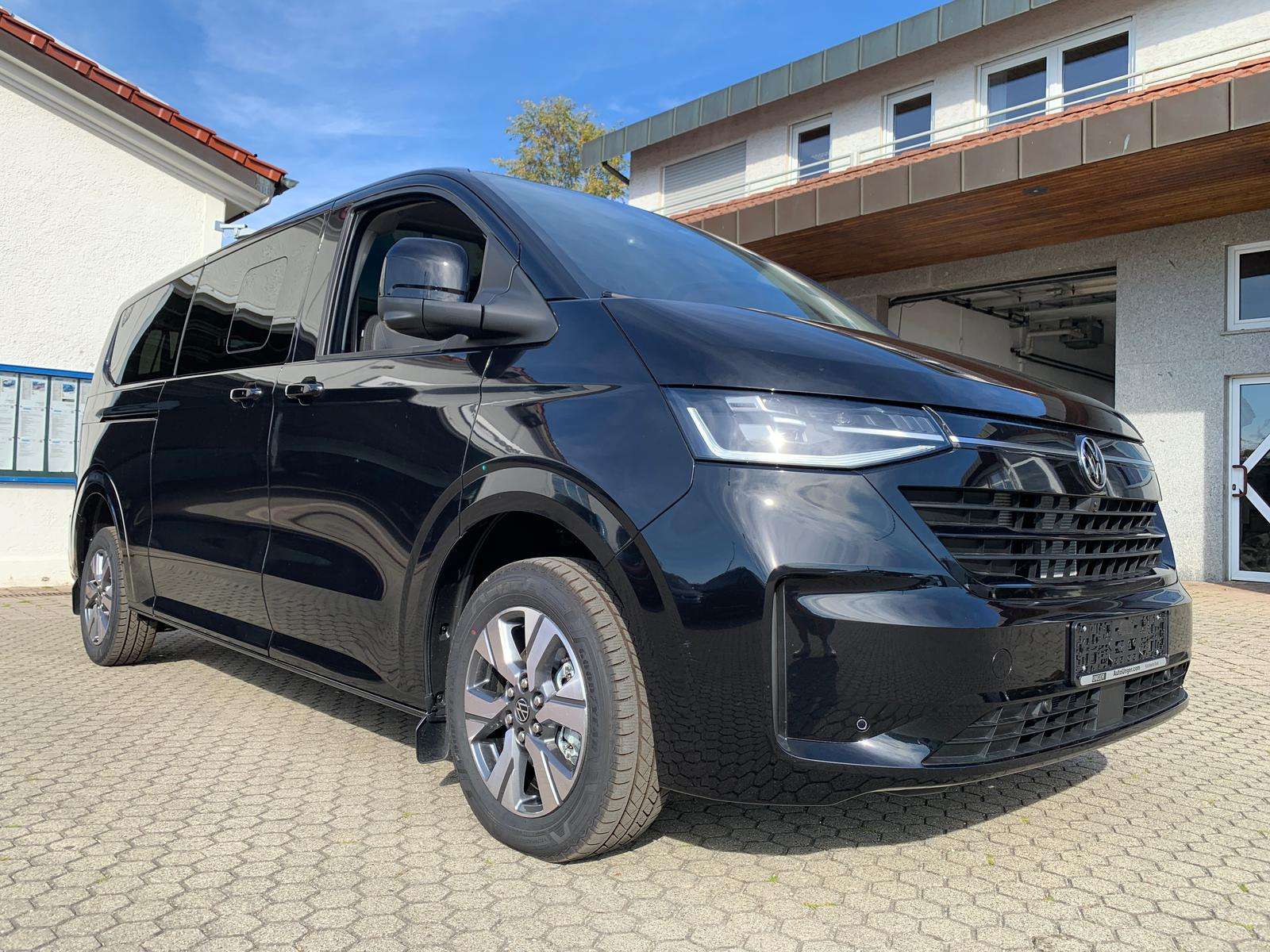 Fahrzeugbild eines Volkswagen Caravelle