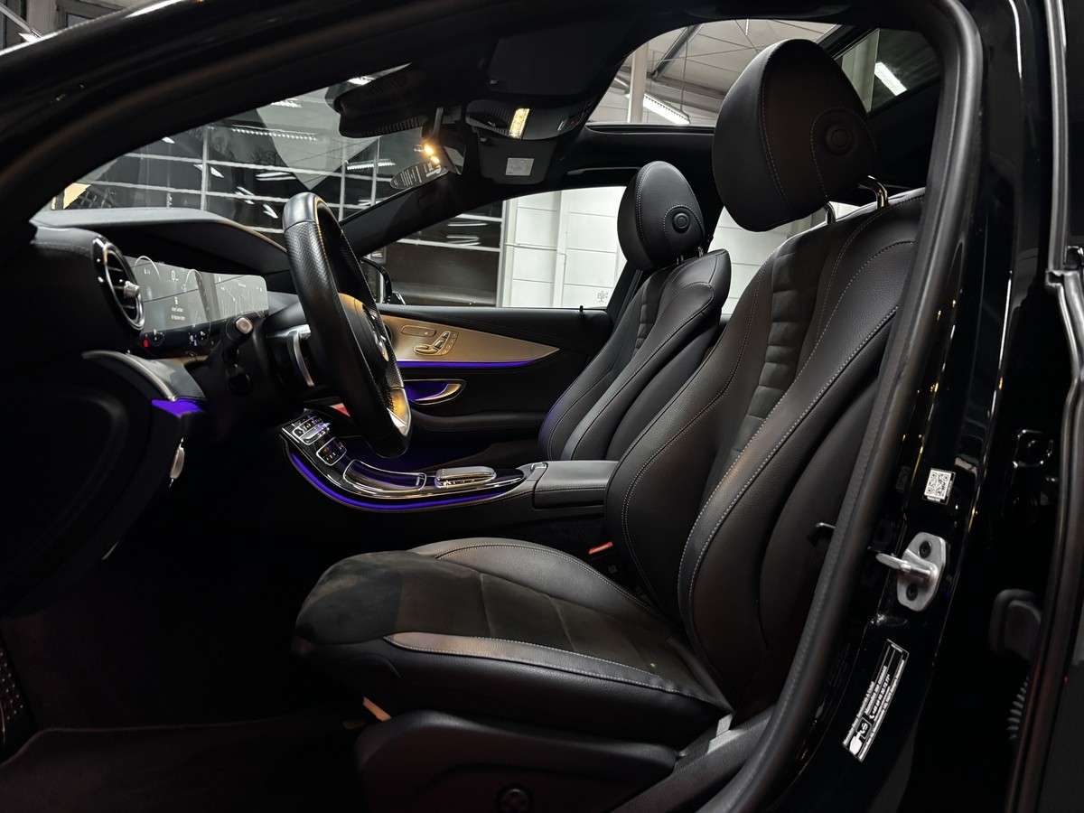 Fahrzeugbild eines Mercedes-Benz E-Klasse