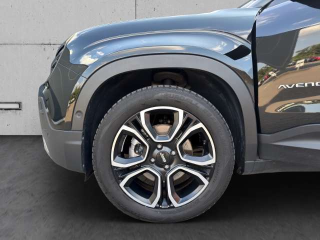Fahrzeugbild eines Jeep Avenger